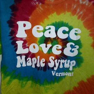 Shirts - TIE DYE T-SHIRT Vermont - Peace Love Maple Syrup Shirts - TIE DYE T-SHIRT Vermont - Peace Love Maple Syrup